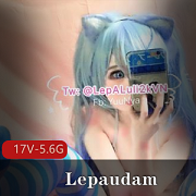 Twitter妹子《Lepaudam》打扑克合集