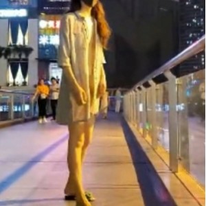 独家推荐175cm长腿美女私拍合集，HeelSEXY精选网红，让你体验最美汤不热！