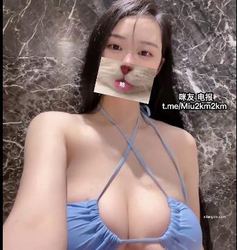 2888VIP蜜桃臀网红女神私拍A4图片作品资源